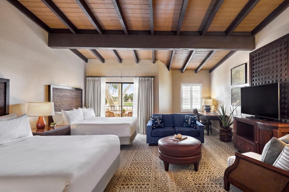 Premier Room, 2 Queen Beds interior